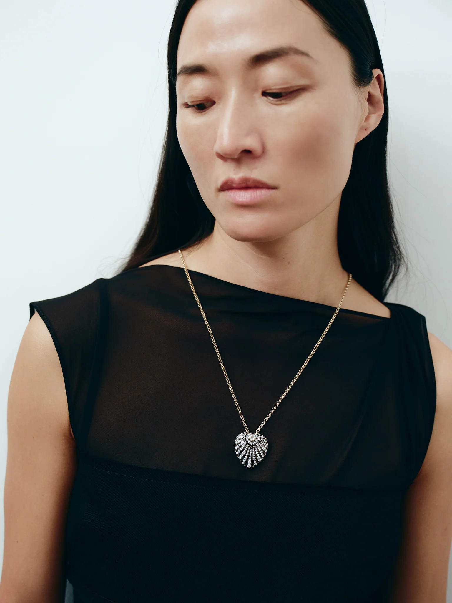Aurora Diamond Necklace - Image 4